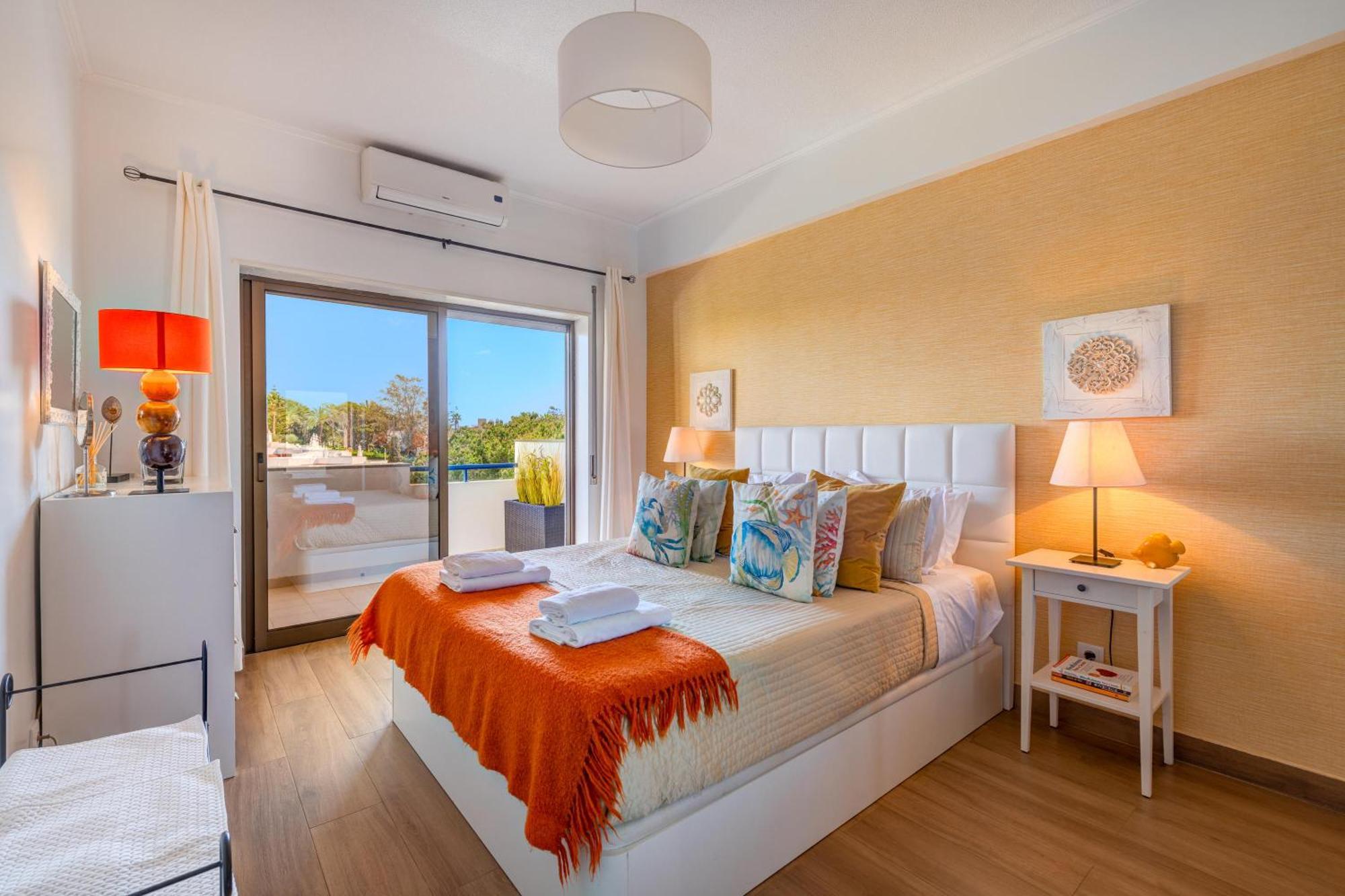 Apartamento Gomes -Free Airco, Wiffi & Swimming Pool- By Bedzy Porches  Zewnętrze zdjęcie